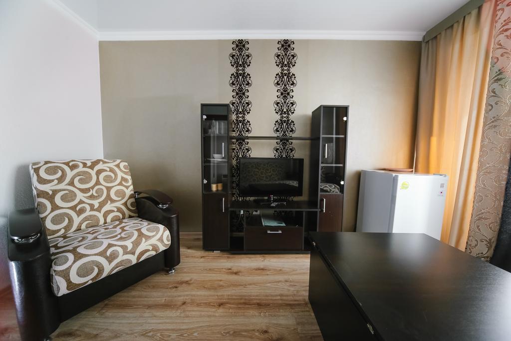 Sary Arka Hotel พาฟโลดาร์ ภายนอก รูปภาพ