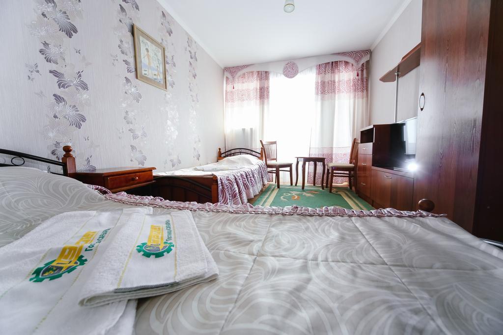 Sary Arka Hotel พาฟโลดาร์ ภายนอก รูปภาพ