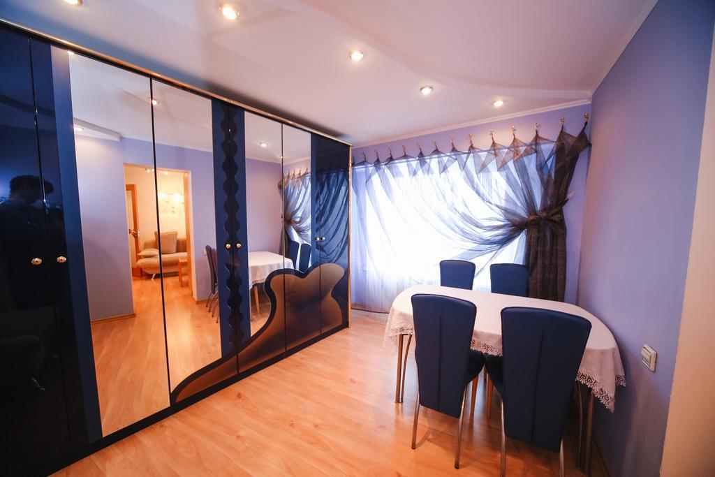 Sary Arka Hotel พาฟโลดาร์ ภายนอก รูปภาพ
