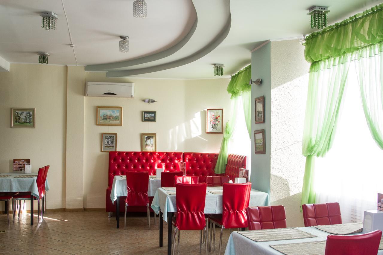 Sary Arka Hotel พาฟโลดาร์ ภายนอก รูปภาพ
